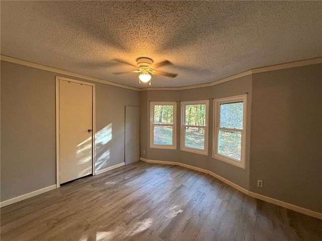 16133 Walnut Ridge Road, Kansas, OK 74347