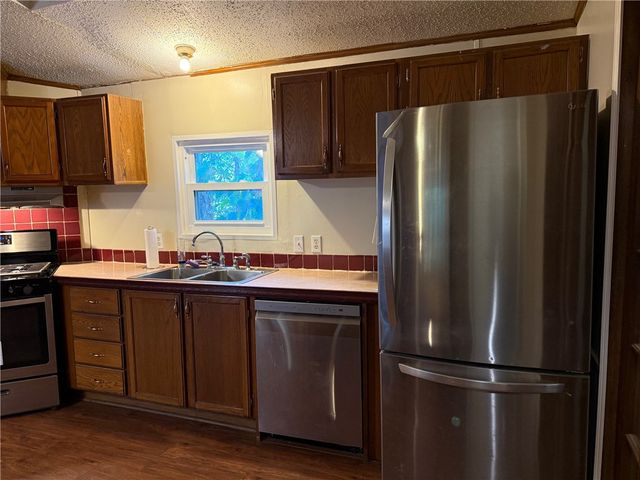 16133 Walnut Ridge Road, Kansas, OK 74347