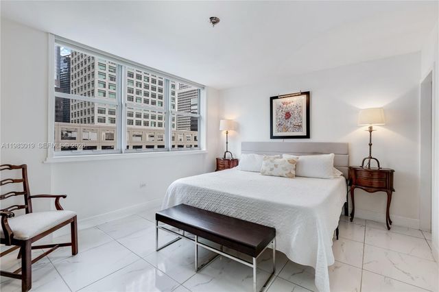 825 Brickell Bay Dr 850, Miami, FL 33131