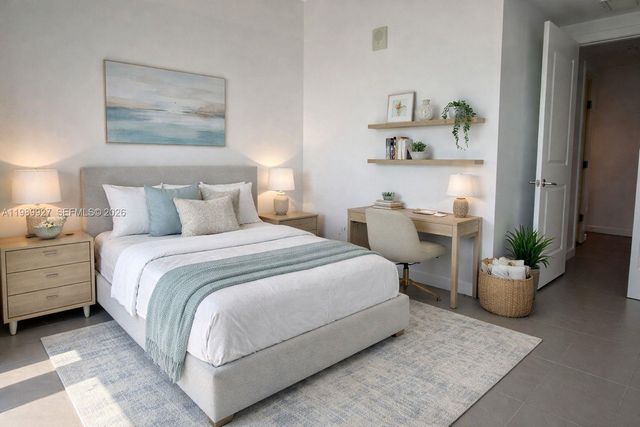 1600 NE 1st Ave 1210, Miami, FL 33132