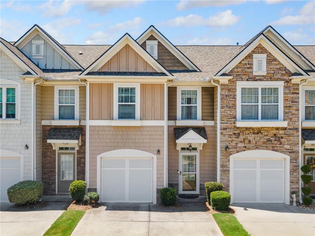 1959 Lakeshore Overlook NW Circle, Kennesaw, GA 30152