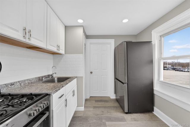 21 Maple Avenue, Port Jefferson, NY 11776