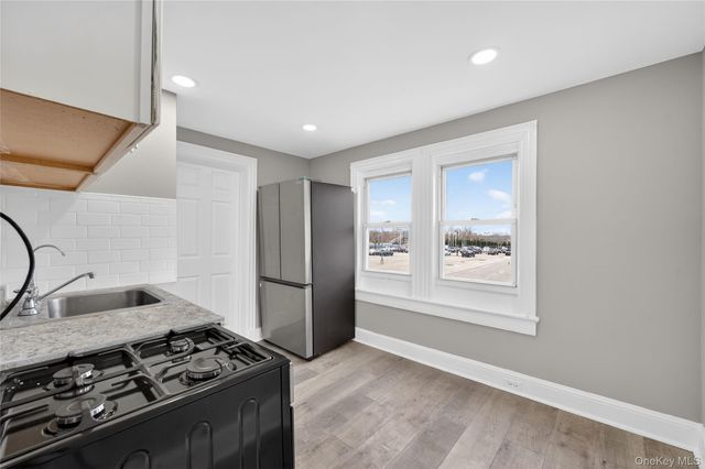 21 Maple Avenue, Port Jefferson, NY 11776