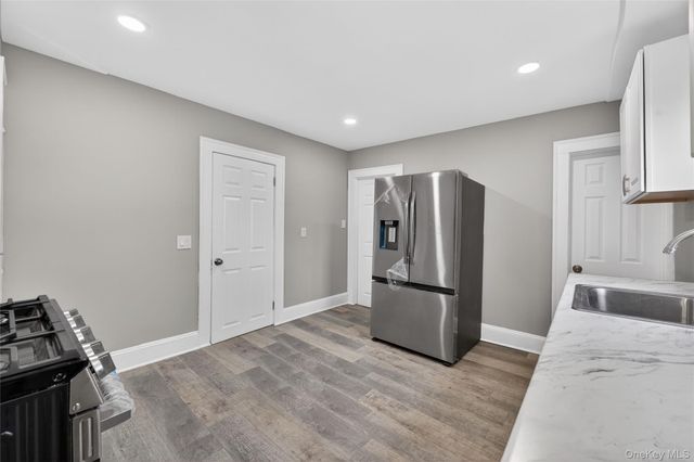 21 Maple Avenue, Port Jefferson, NY 11776