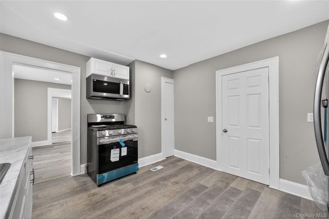 21 Maple Avenue, Port Jefferson, NY 11776