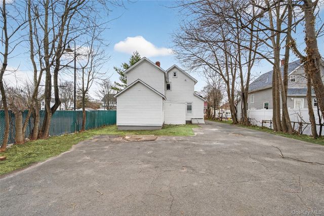 21 Maple Avenue, Port Jefferson, NY 11776