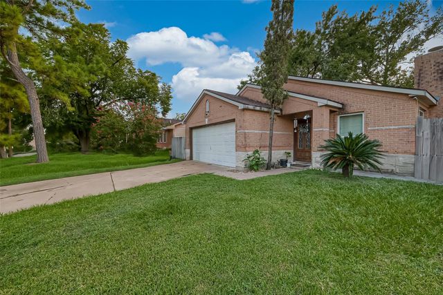7623 Brookleaf Drive, Houston, TX 77041