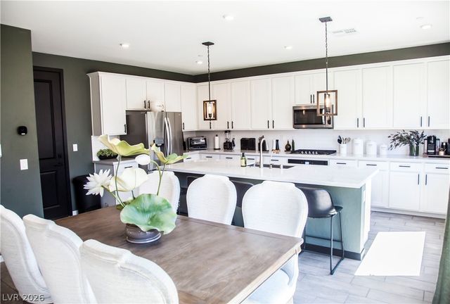 873 Benning Street, Henderson, NV 89011