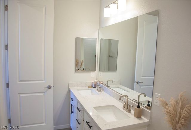 873 Benning Street, Henderson, NV 89011