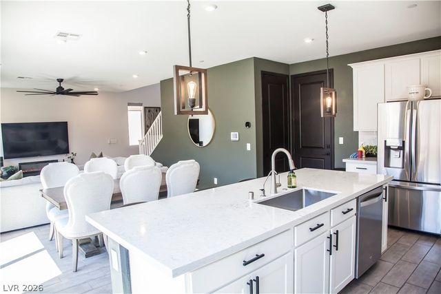 873 Benning Street, Henderson, NV 89011