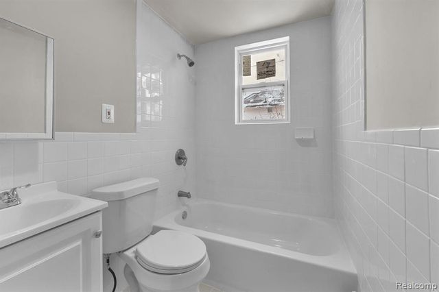 20035 Coventry Street, Highland Park, MI 48203