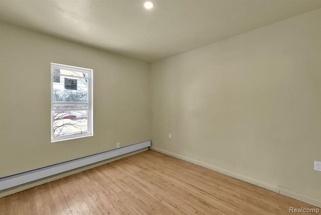 20035 Coventry Street, Highland Park, MI 48203