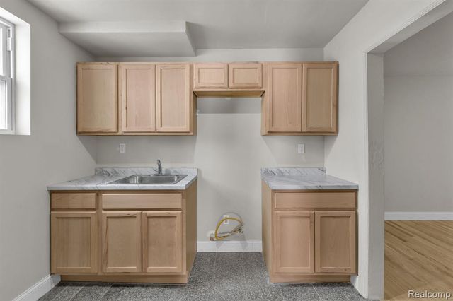 20035 Coventry Street, Highland Park, MI 48203