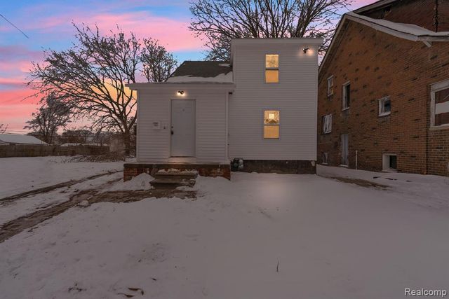 20035 Coventry Street, Highland Park, MI 48203