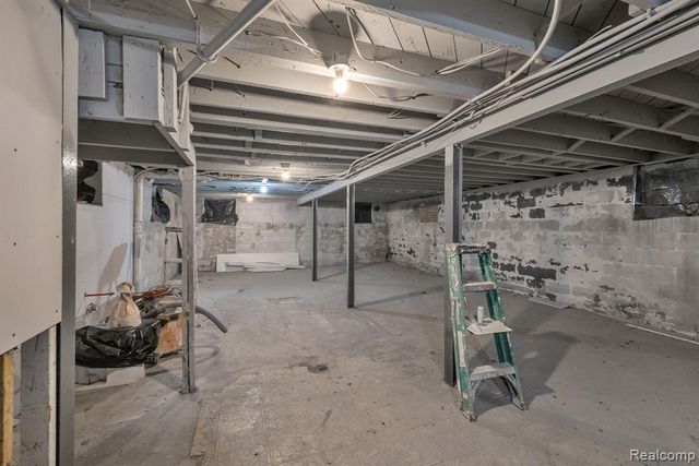 20035 Coventry Street, Highland Park, MI 48203