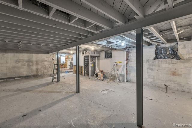 20035 Coventry Street, Highland Park, MI 48203