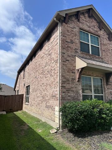 1704 Alton Way, Aubrey, TX 76227