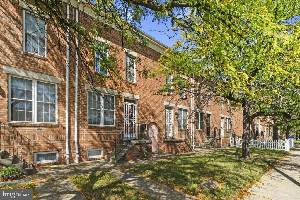 208 AISQUITH ST, Baltimore, MD 21202