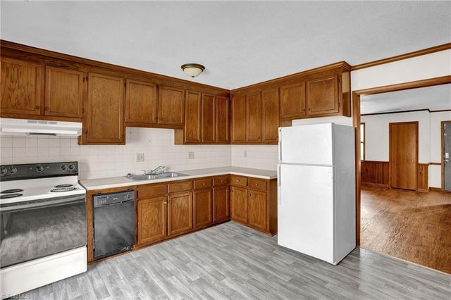 340 Vista Circle B, Winston-salem, NC 27106