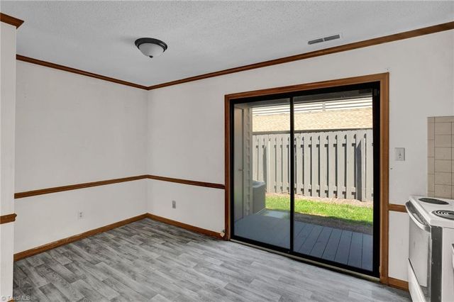 340 Vista Circle B, Winston-salem, NC 27106