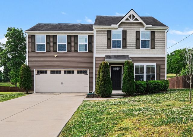 136 Moshe Yaalon Dr, La Vergne, TN 37086