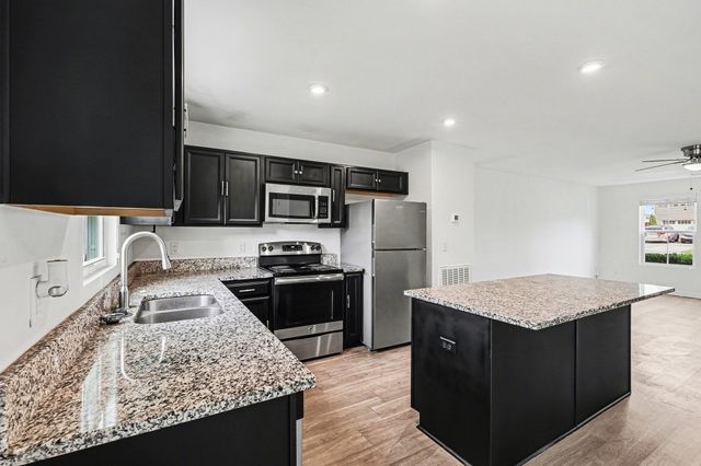 136 Moshe Yaalon Dr, La Vergne, TN 37086