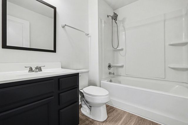 136 Moshe Yaalon Dr, La Vergne, TN 37086