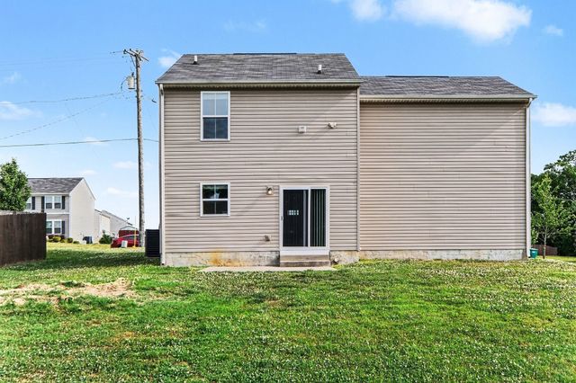 136 Moshe Yaalon Dr, La Vergne, TN 37086