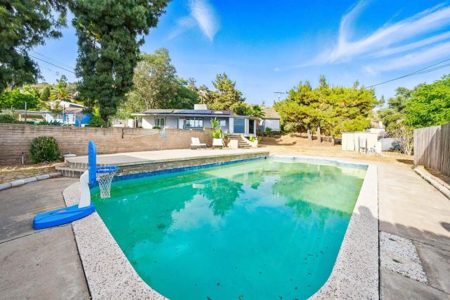 12049 Coping Place, Lakeside, CA 92040