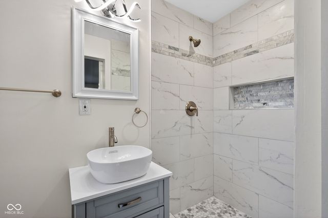 3010 W 42nd Street, Indianapolis, IN 46228