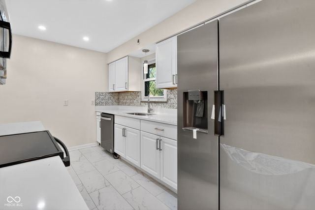 3010 W 42nd Street, Indianapolis, IN 46228