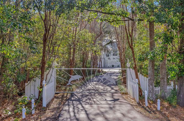 7819 State Highway, Freeport, FL 32439