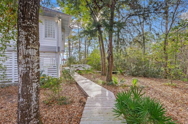 7819 State Highway, Freeport, FL 32439