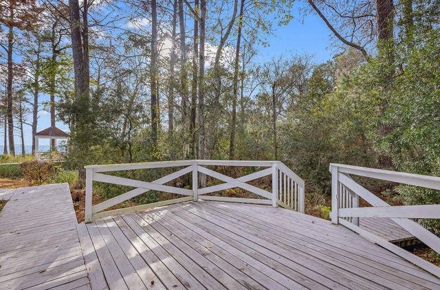 7819 State Highway, Freeport, FL 32439