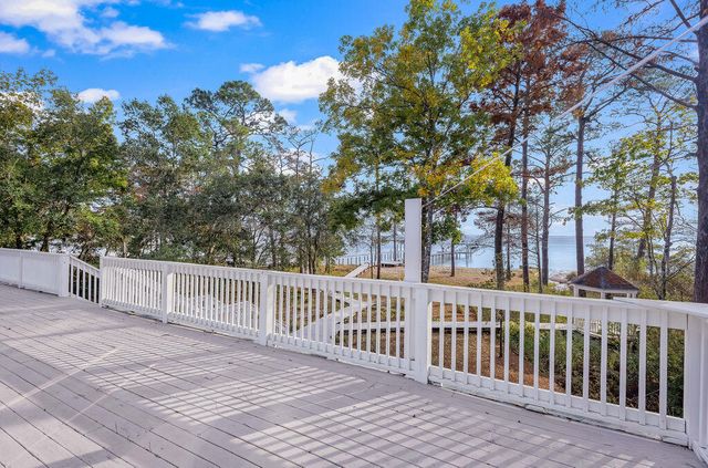 7819 State Highway, Freeport, FL 32439