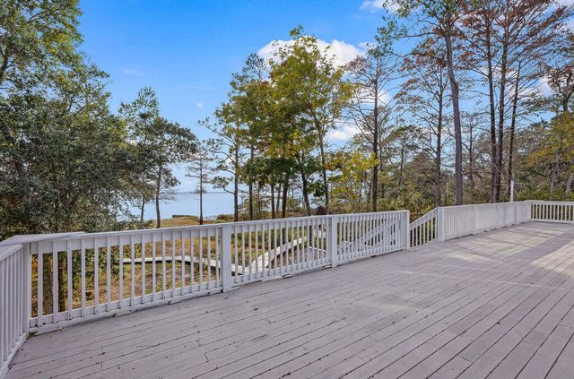 7819 State Highway, Freeport, FL 32439