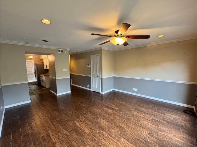 2041 Winrock Boulevard 157, Houston, TX 77057