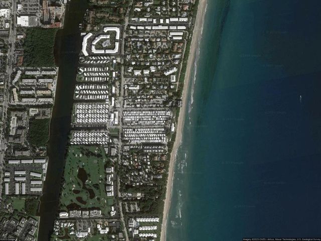 204 Palm Drive I, Briny Breezes, FL 33435