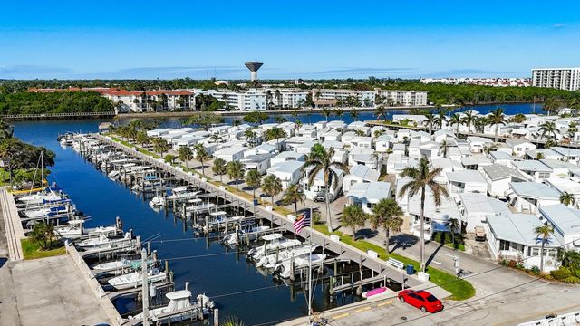 204 Palm Drive I, Briny Breezes, FL 33435