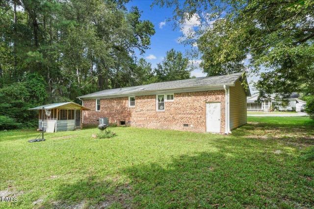 513 W 1st Street, Kenly, NC 27542