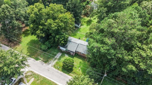 513 W 1st Street, Kenly, NC 27542