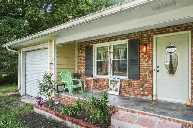 513 W 1st Street, Kenly, NC 27542