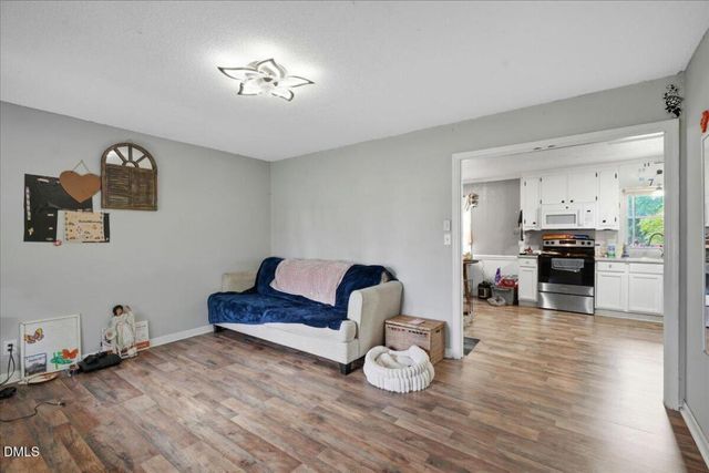 513 W 1st Street, Kenly, NC 27542