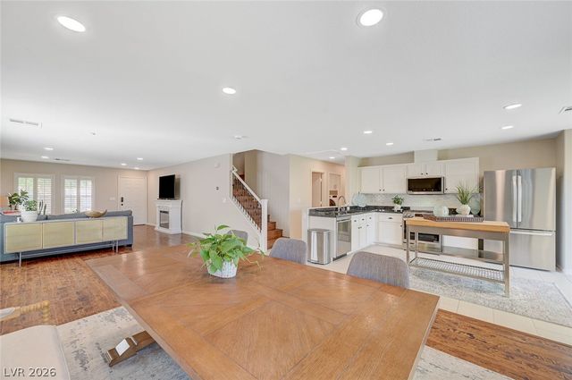 222 Willow Pond Court, Las Vegas, NV 89148