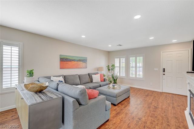 222 Willow Pond Court, Las Vegas, NV 89148