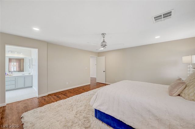 222 Willow Pond Court, Las Vegas, NV 89148