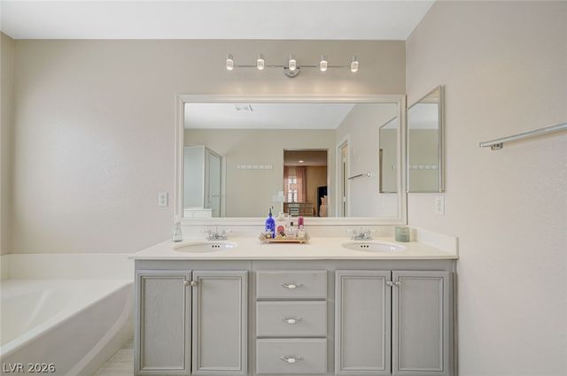 222 Willow Pond Court, Las Vegas, NV 89148