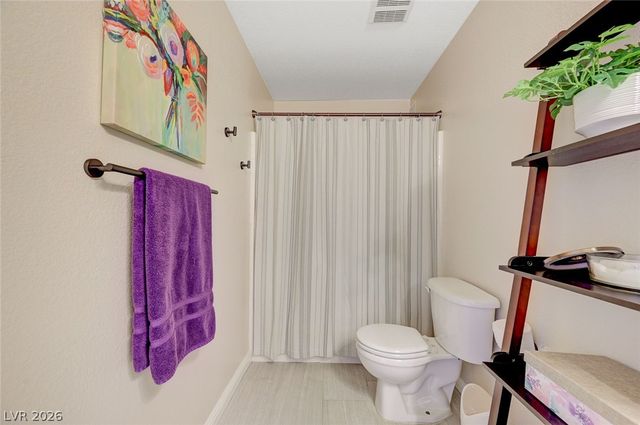 222 Willow Pond Court, Las Vegas, NV 89148