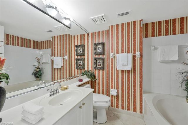 1020 Collier BLVD 402, Marco Island, FL 34145