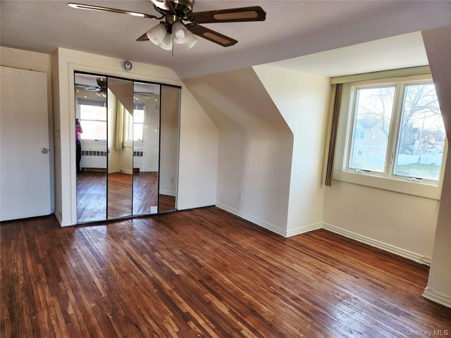 142 Morris Parkway, Valley Stream, NY 11580